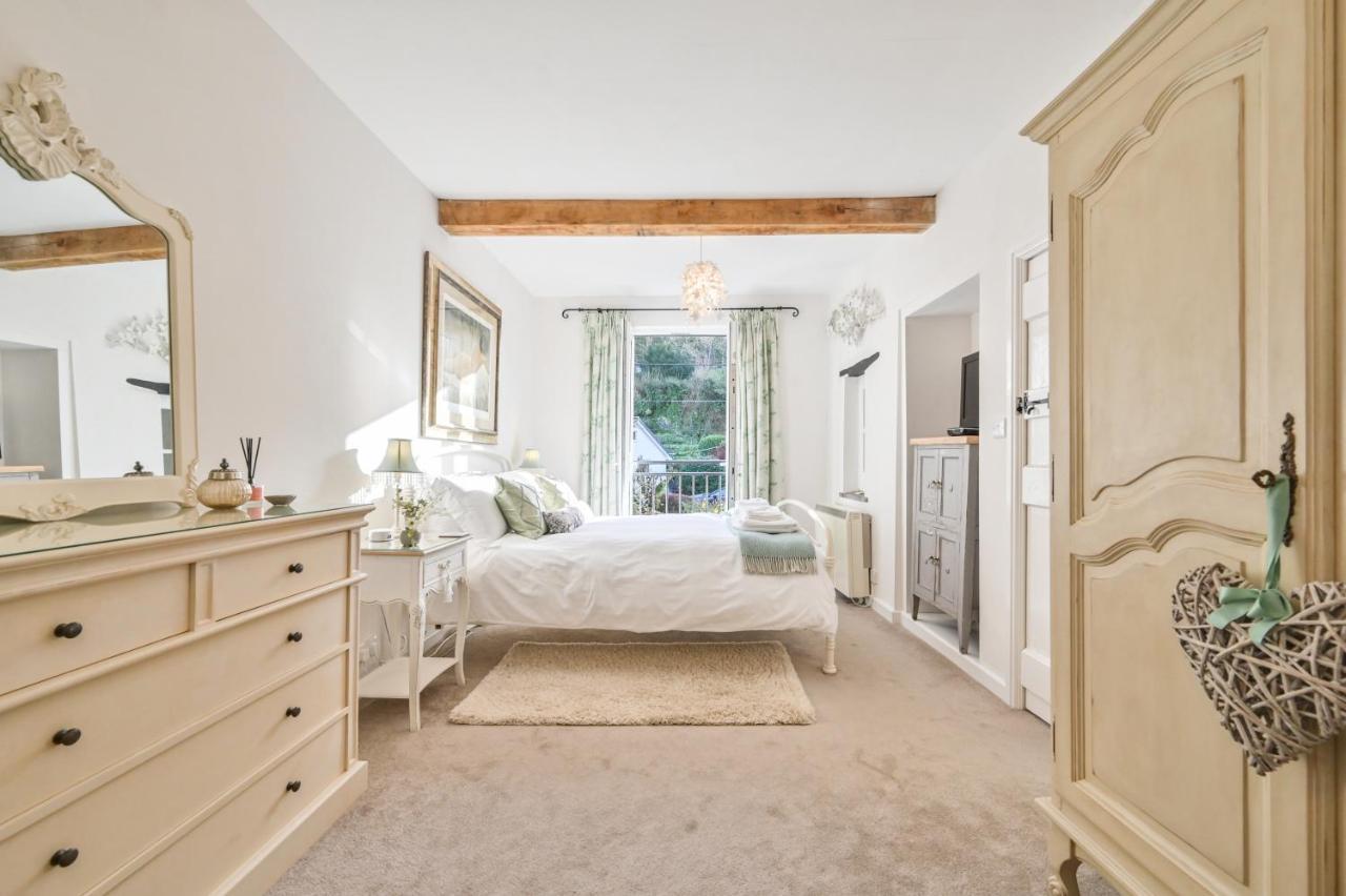 A Superb Bijou Retreat With Jacuzzi Near An Excellent Village Pub Yelverton Eksteriør billede