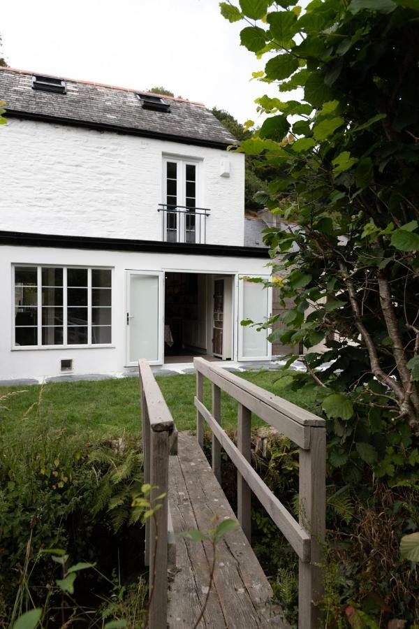 A Superb Bijou Retreat With Jacuzzi Near An Excellent Village Pub Yelverton Eksteriør billede